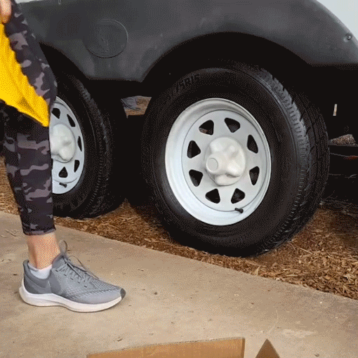 RV Magnetic Wheel Chocks