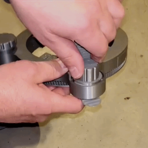 RV 90-Degree Sewer Hose Fastening Device