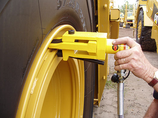 Giant Hydraulic Tire Bead Breaker