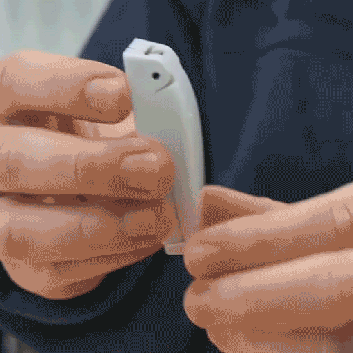 RV Baggage Door Catch