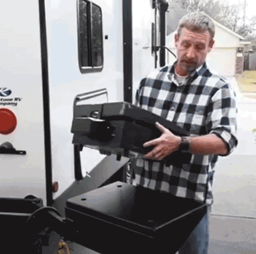 RV Bumper Grill Arm Assembly