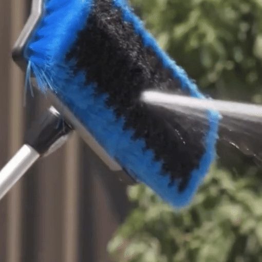 RV Flow-Through Wash Brush
